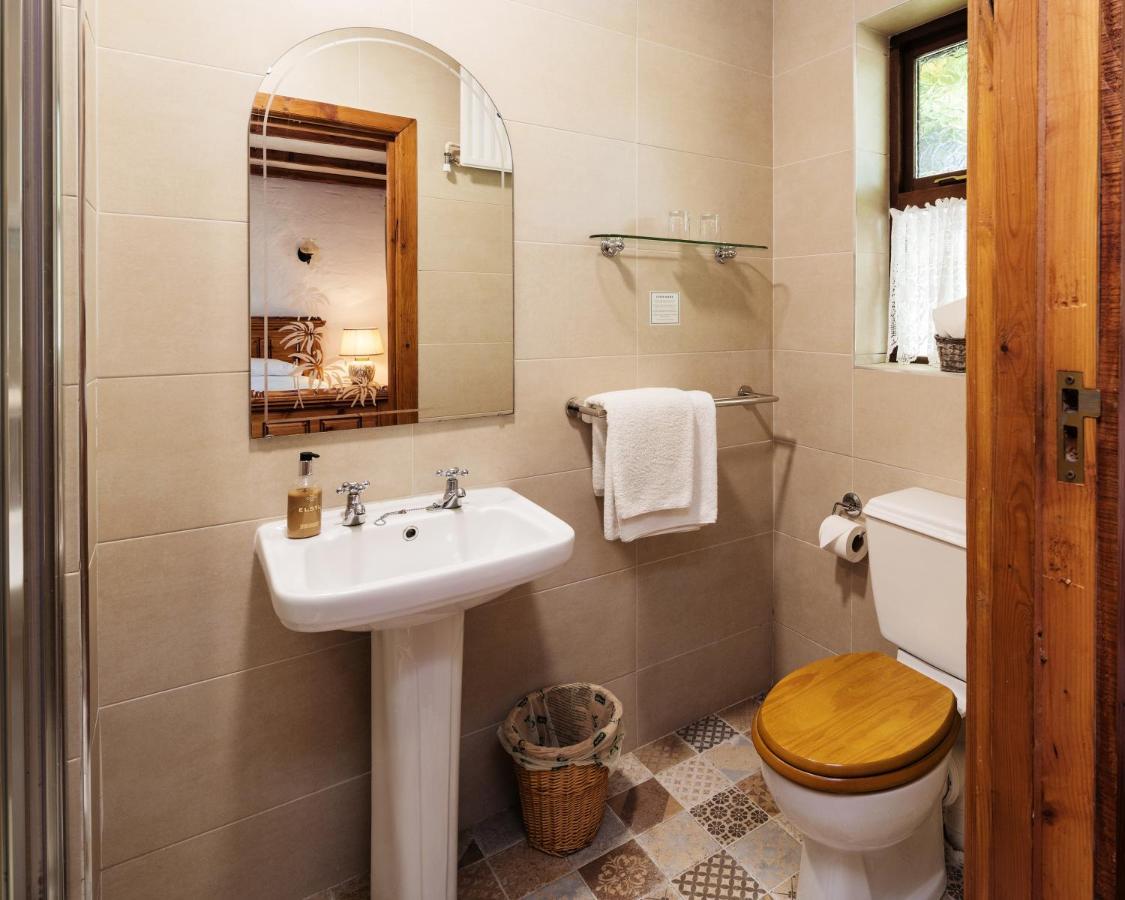 Tudor Lodge Laragh Dış mekan fotoğraf